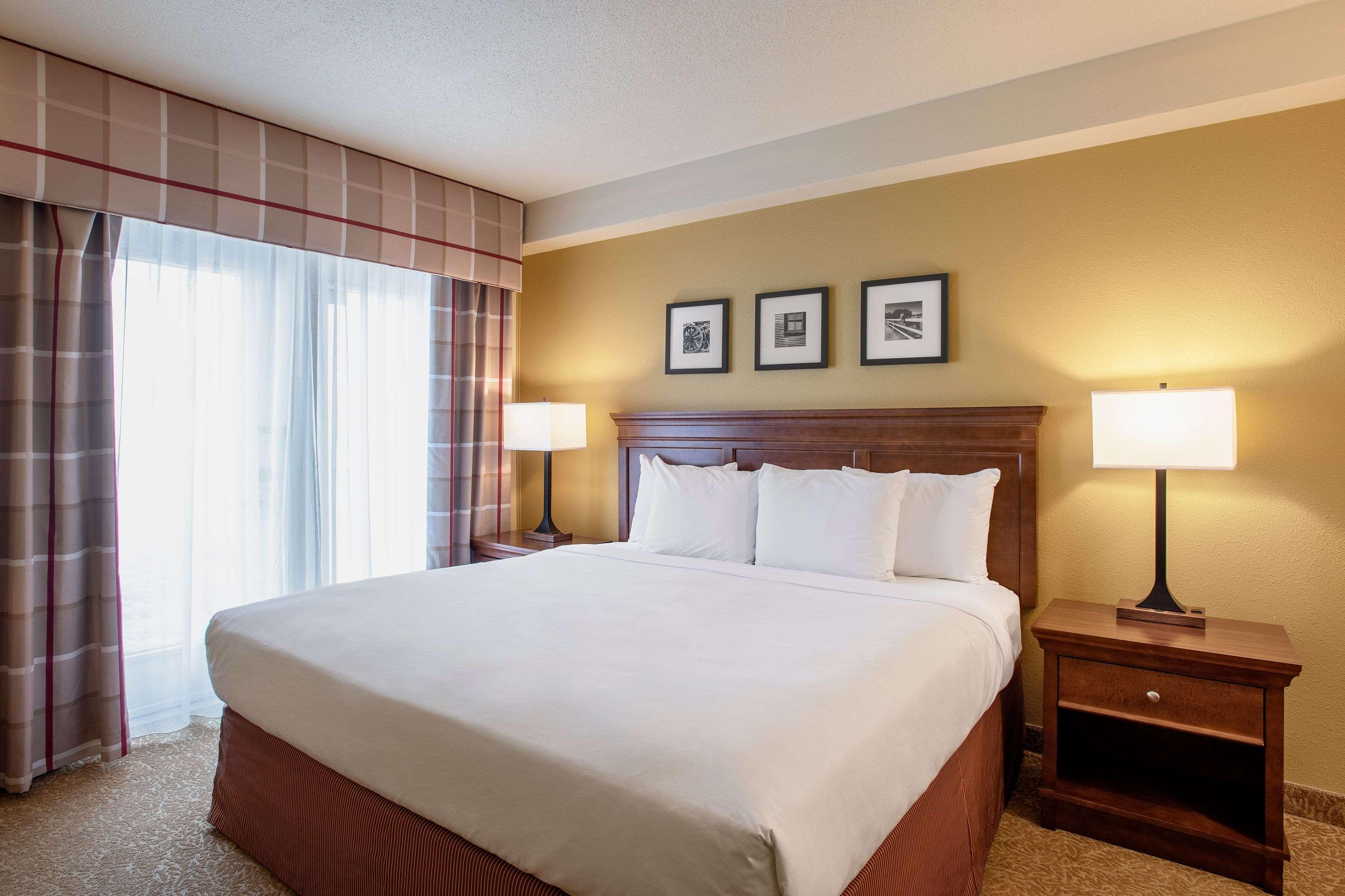 Travelodge Suites By Wyndham Regina - Eastgate Bay Luaran gambar