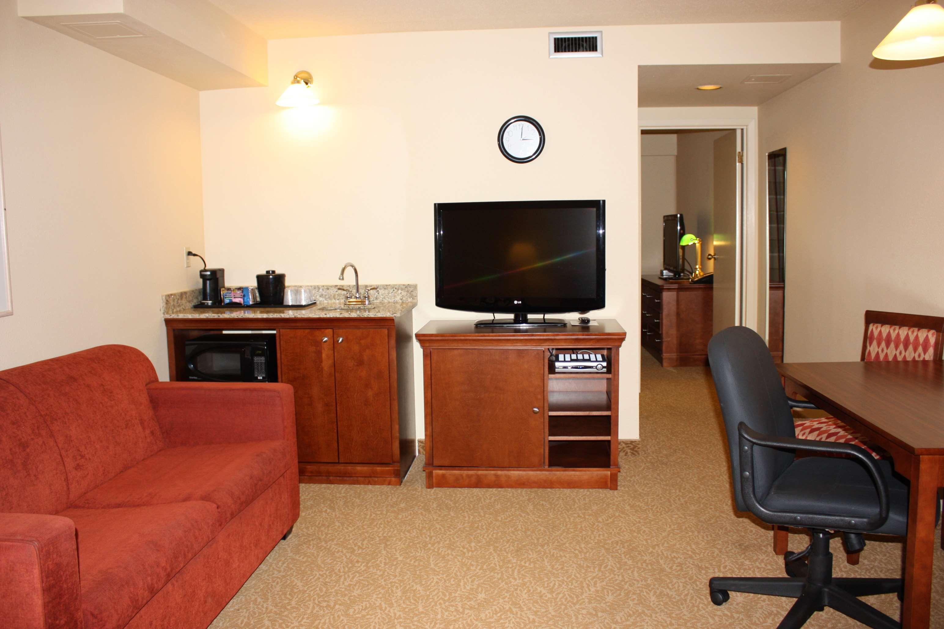 Travelodge Suites By Wyndham Regina - Eastgate Bay Luaran gambar