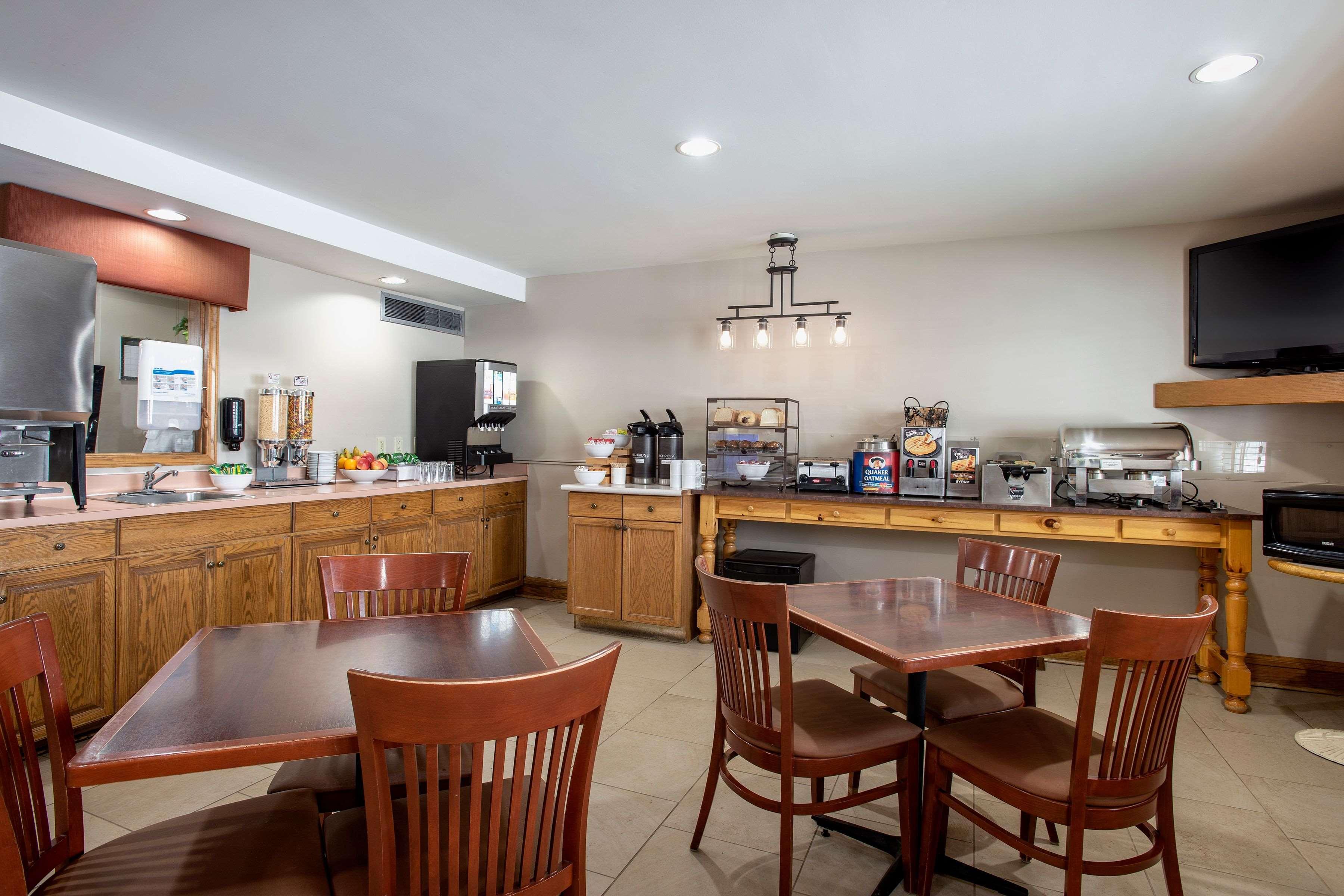 Travelodge Suites By Wyndham Regina - Eastgate Bay Luaran gambar