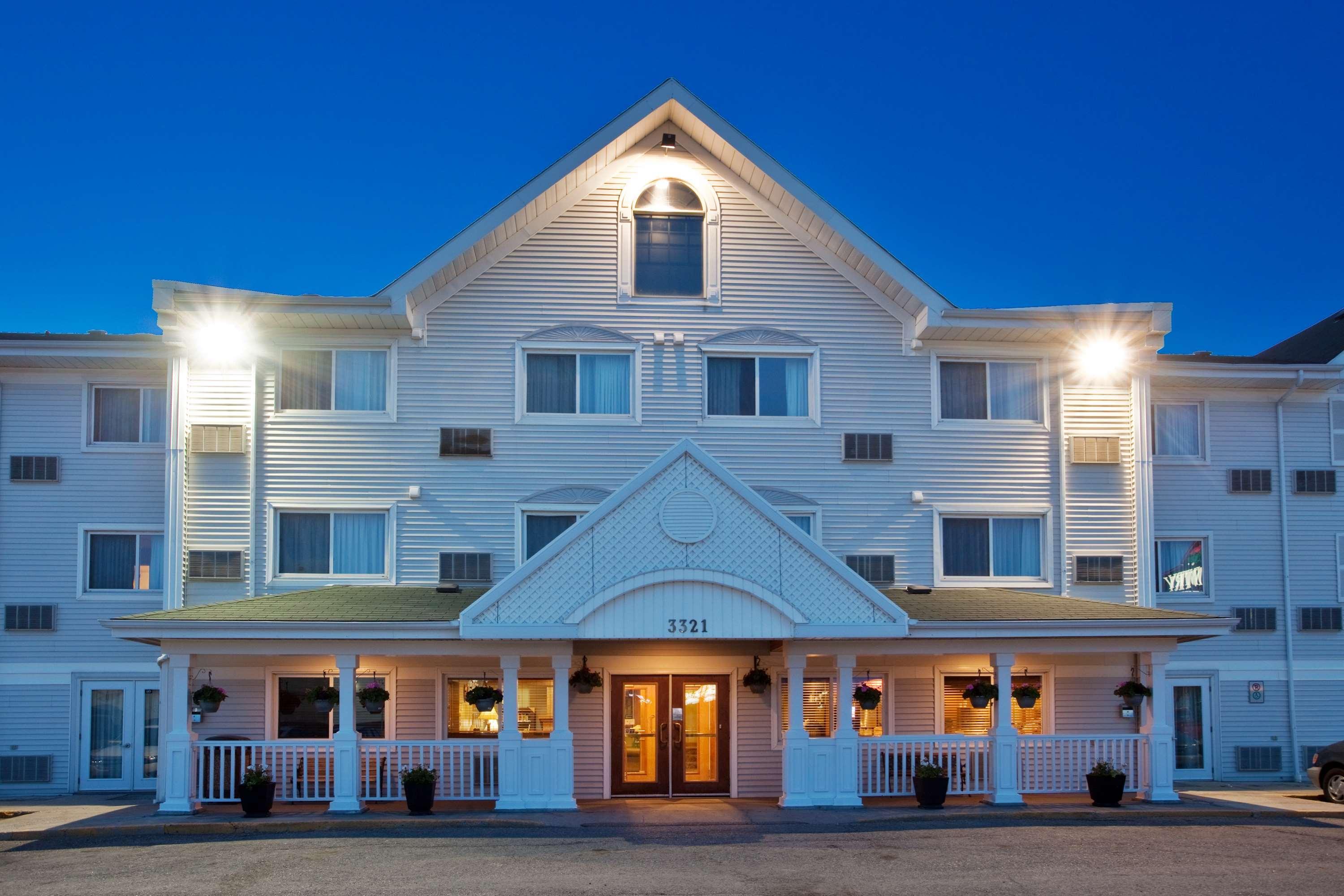 Travelodge Suites By Wyndham Regina - Eastgate Bay Luaran gambar