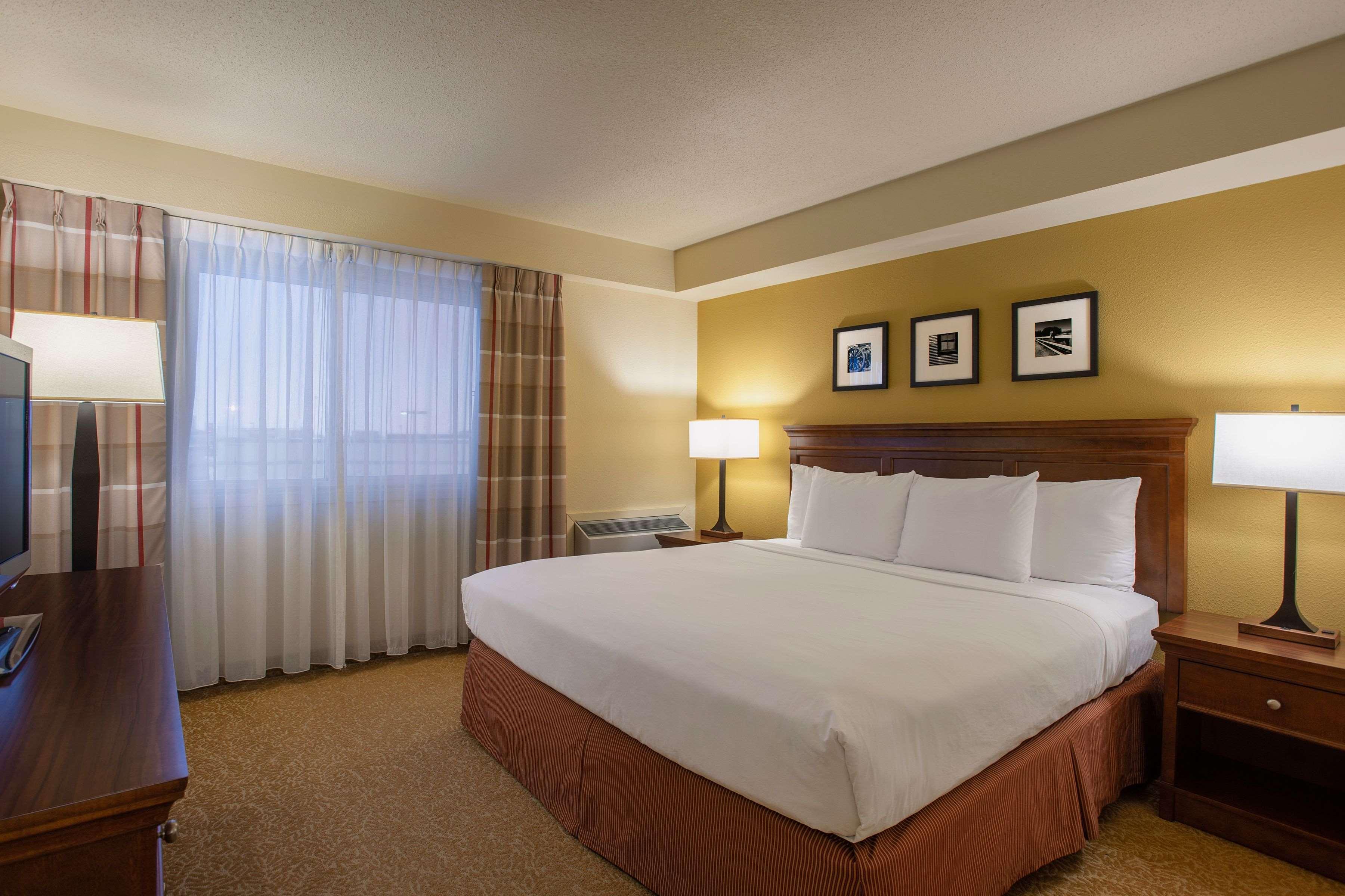 Travelodge Suites By Wyndham Regina - Eastgate Bay Luaran gambar