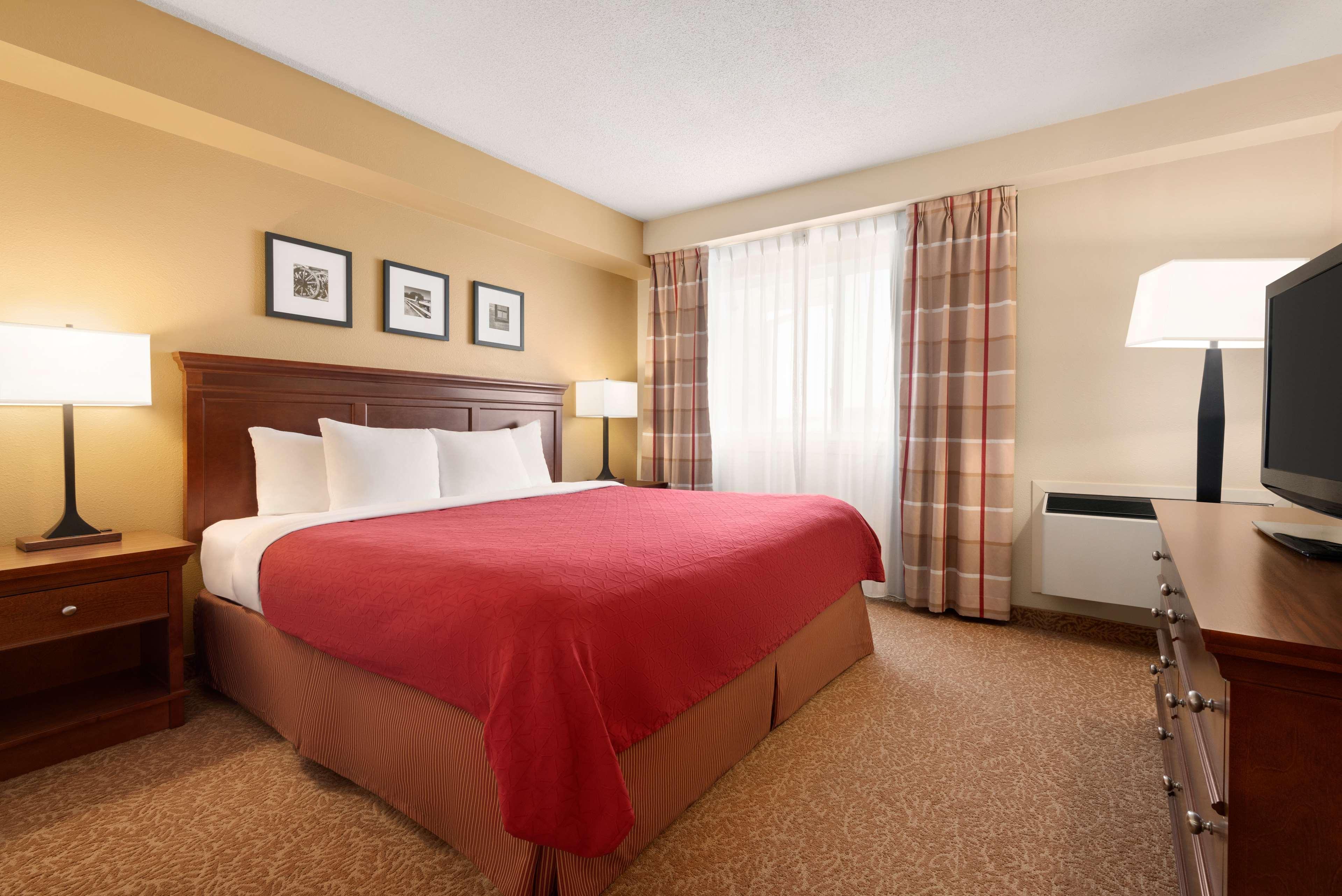 Travelodge Suites By Wyndham Regina - Eastgate Bay Luaran gambar