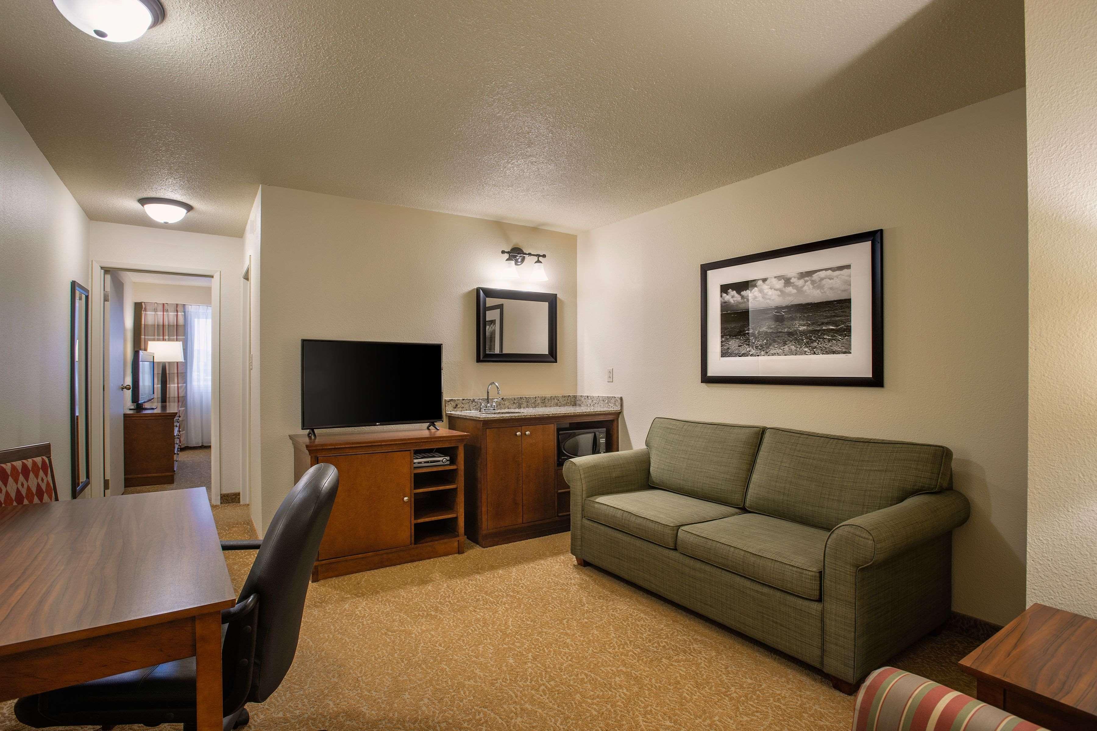 Travelodge Suites By Wyndham Regina - Eastgate Bay Luaran gambar