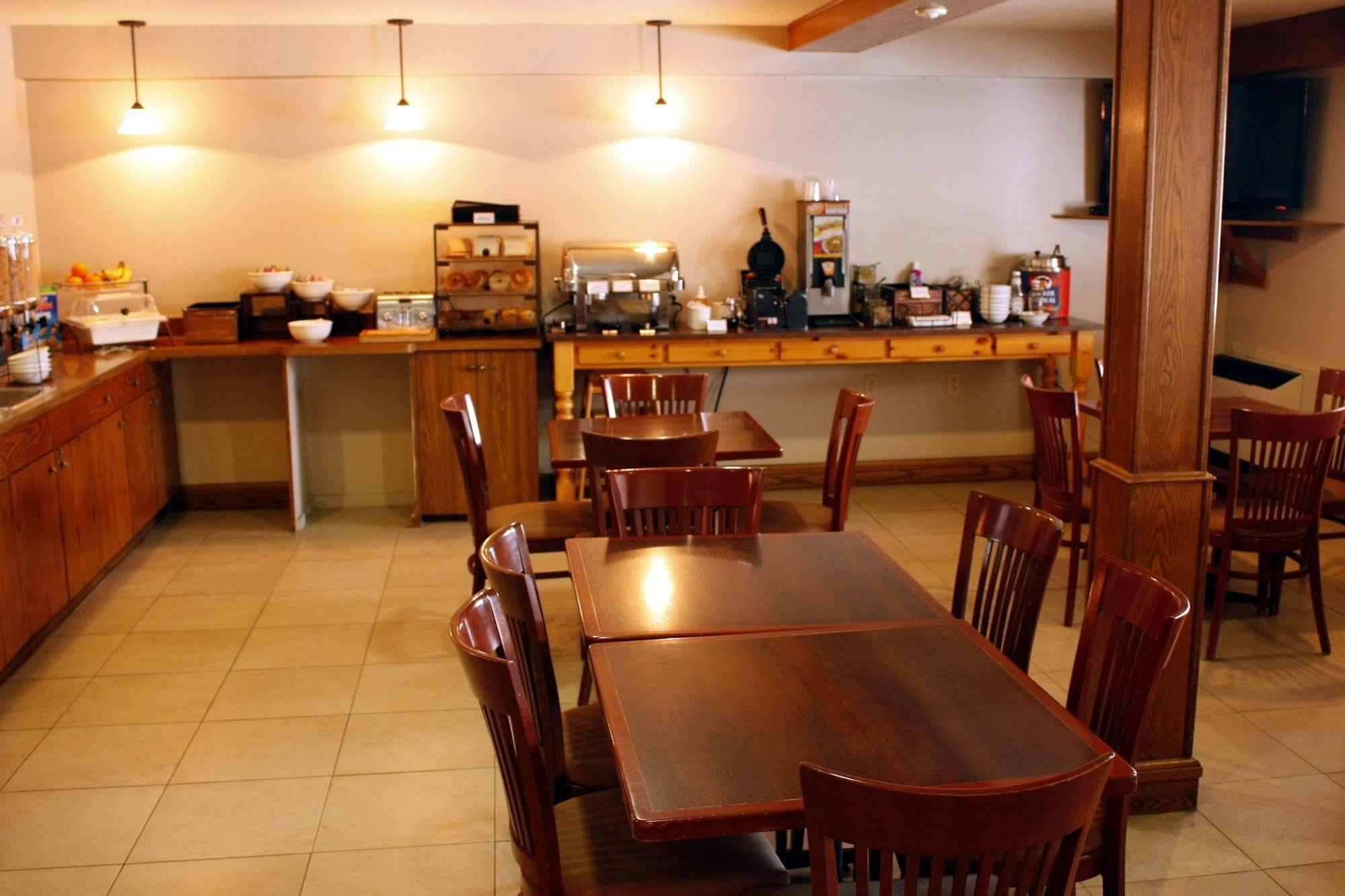 Travelodge Suites By Wyndham Regina - Eastgate Bay Luaran gambar